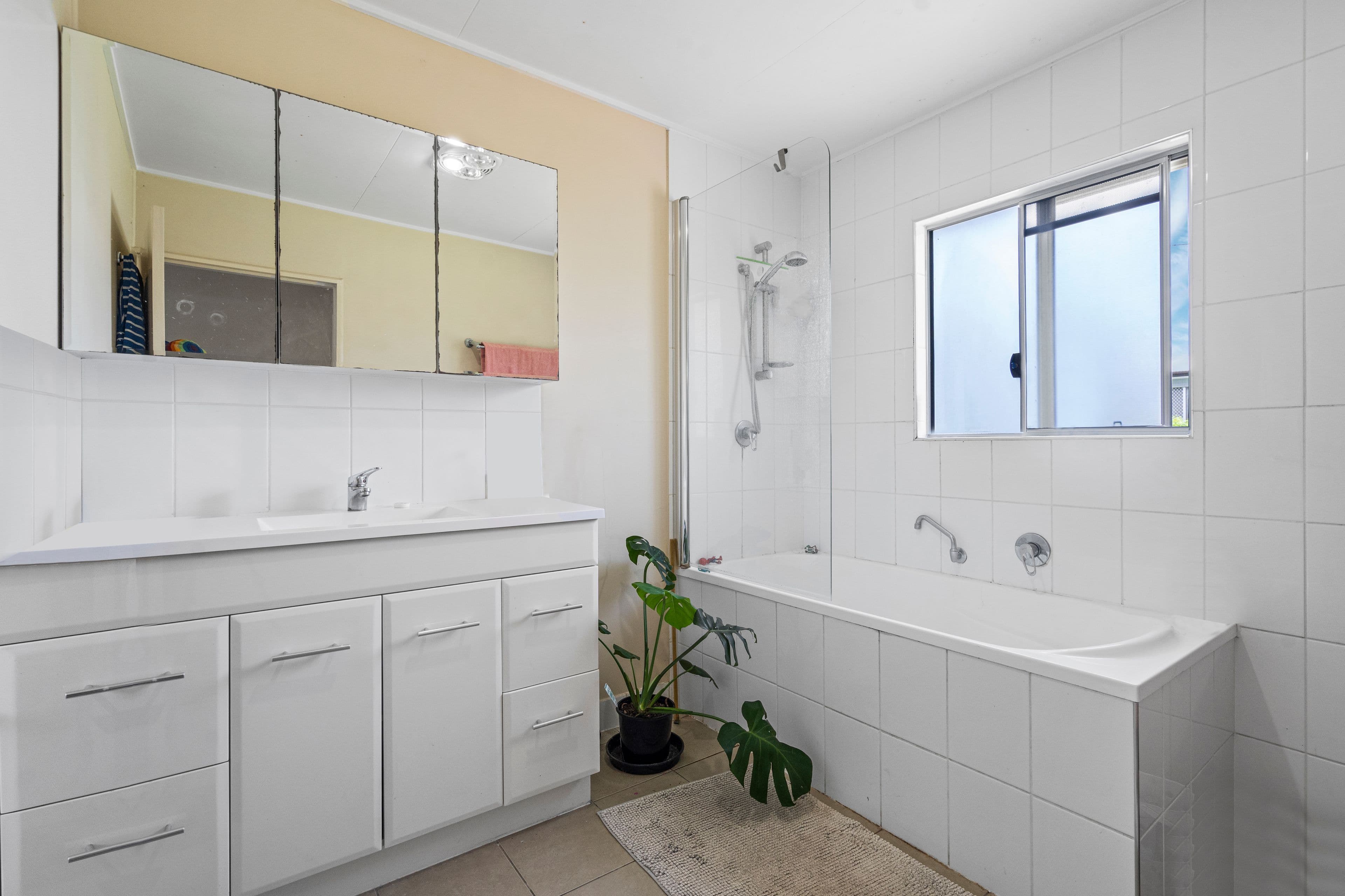 9 Condong Street, Mansfield QLD 4122, Mansfield - Thumbnail 8