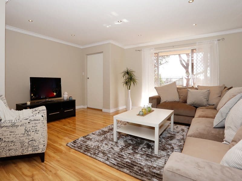196 Blackadder Road, SWAN VIEW WA 6056, Swan View - Thumbnail 3