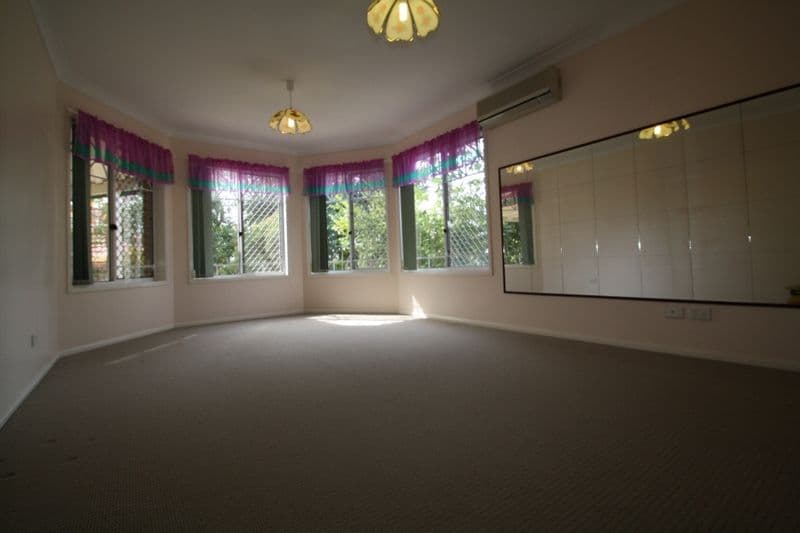 9 Cherrington Way, MURRUMBA DOWNS QLD 4503, Murrumba Downs - Thumbnail 6