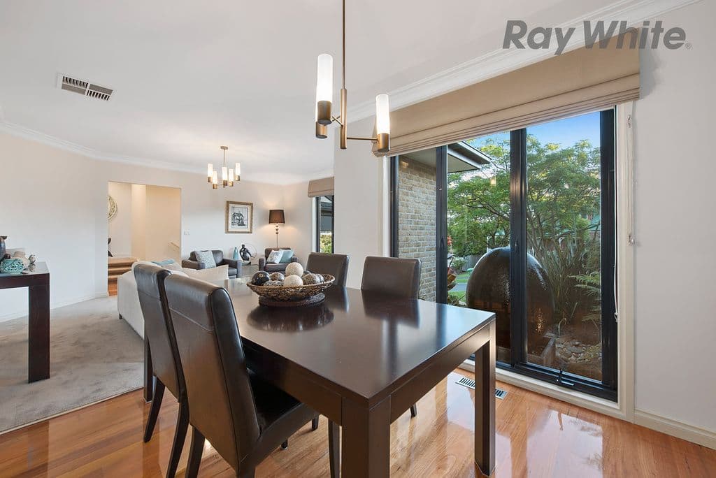 17 CHAMPAGNE Rise, Chirnside Park VIC 3116, Chirnside Park - Thumbnail 5