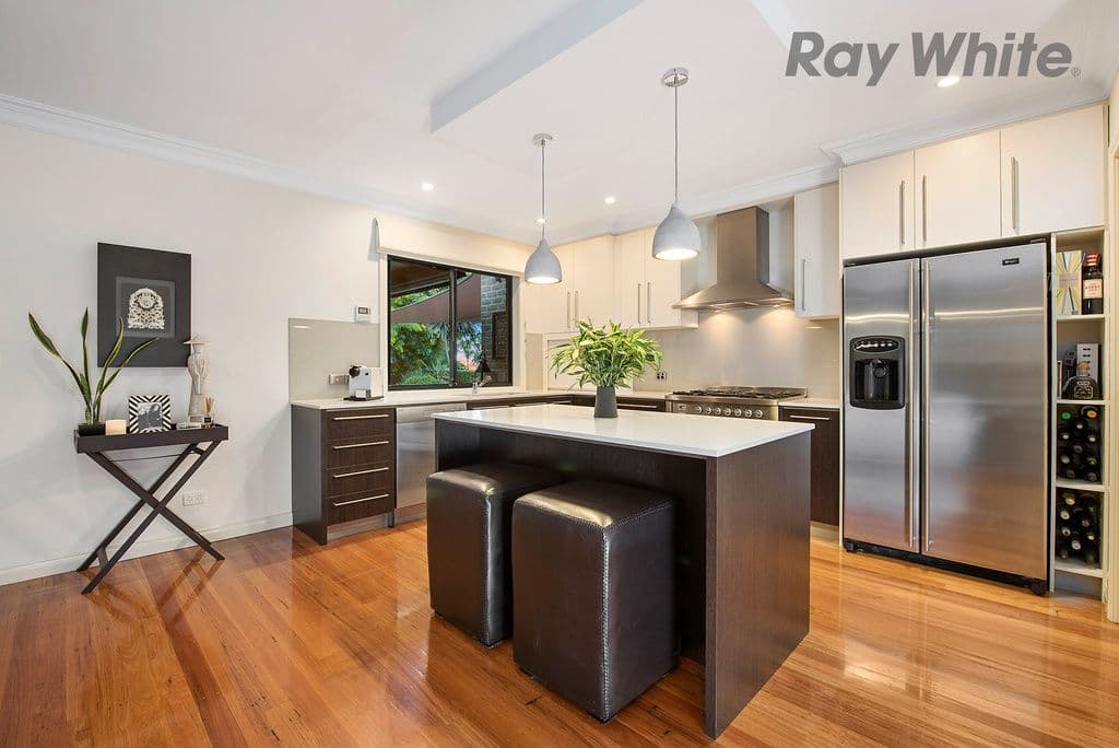 17 CHAMPAGNE Rise, Chirnside Park VIC 3116, Chirnside Park - Thumbnail 7