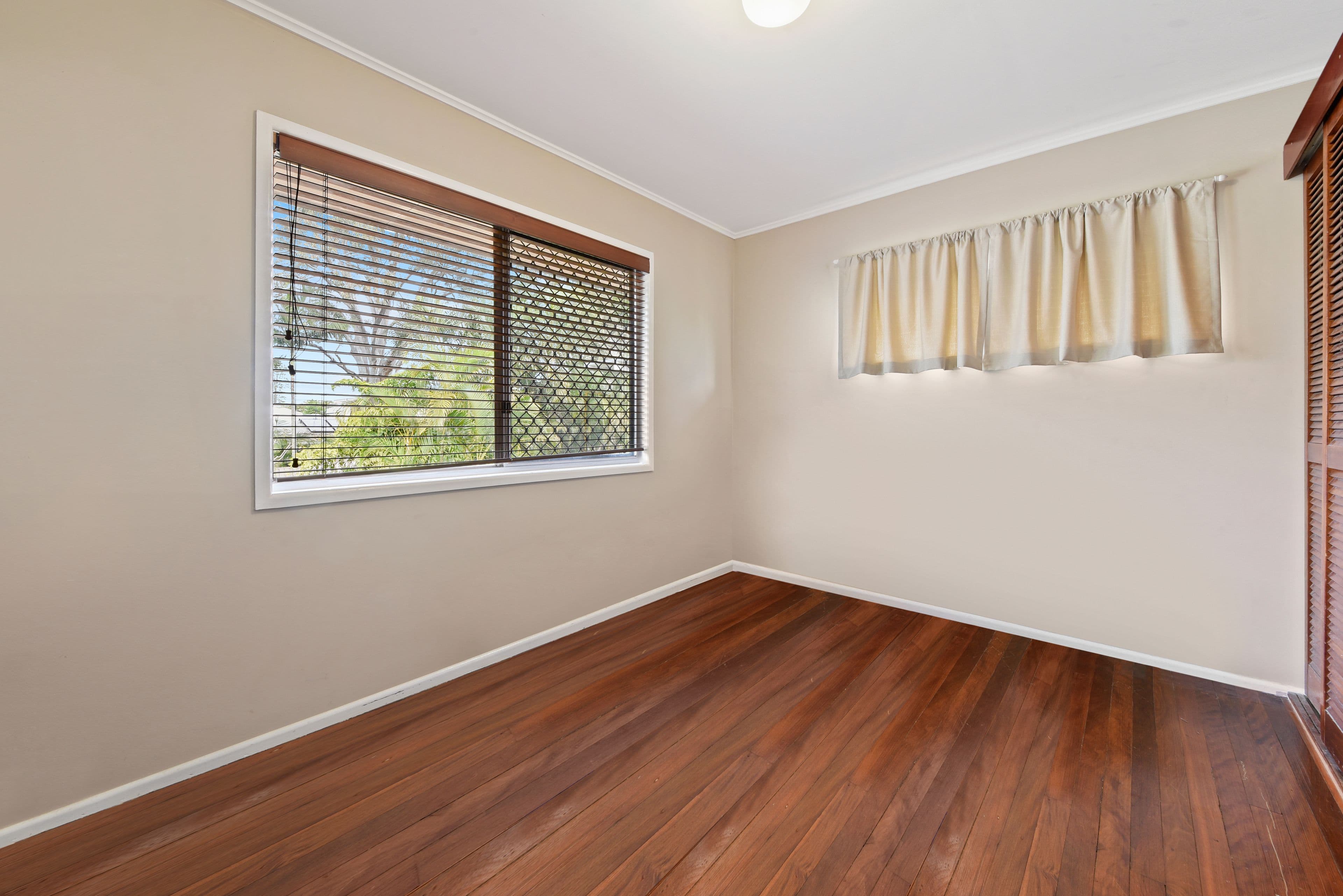 4 Ure Street, Wynnum QLD 4178, Wynnum - Thumbnail 8