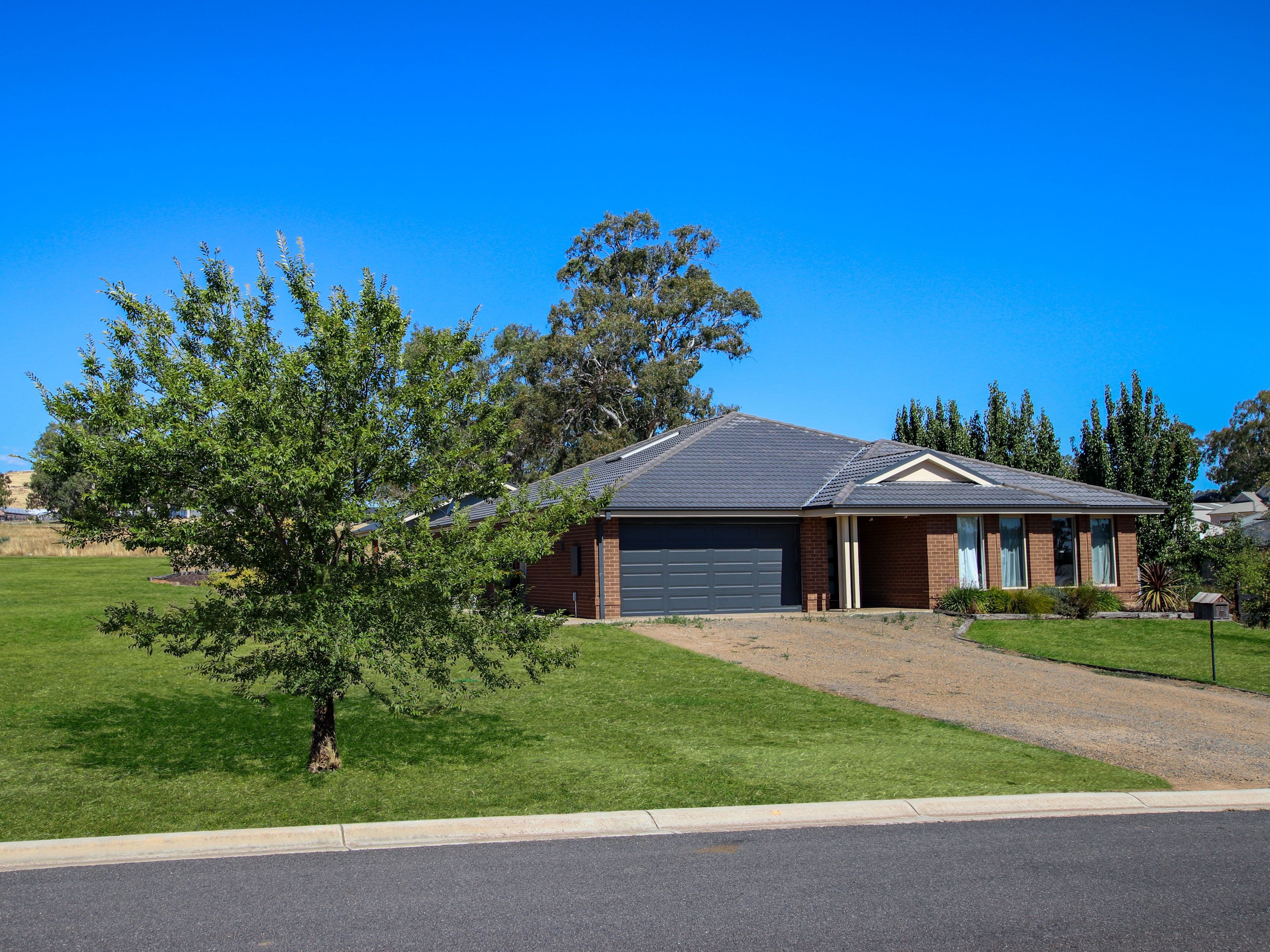 4 Kate Court, Mansfield VIC 3722, Mansfield - Image 1