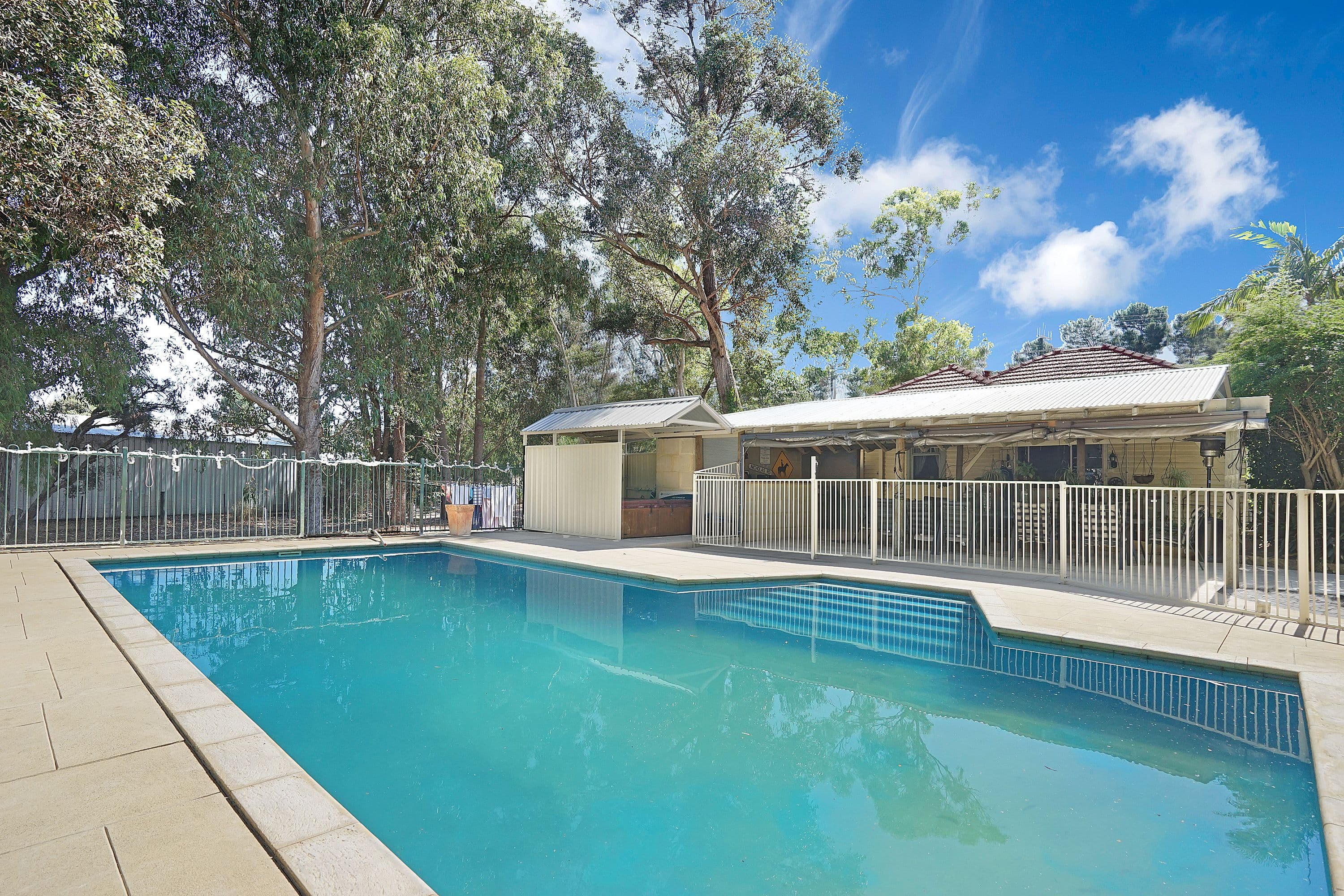 300 Neaves Road, MARIGINIUP WA 6078, Mariginiup - Thumbnail 5
