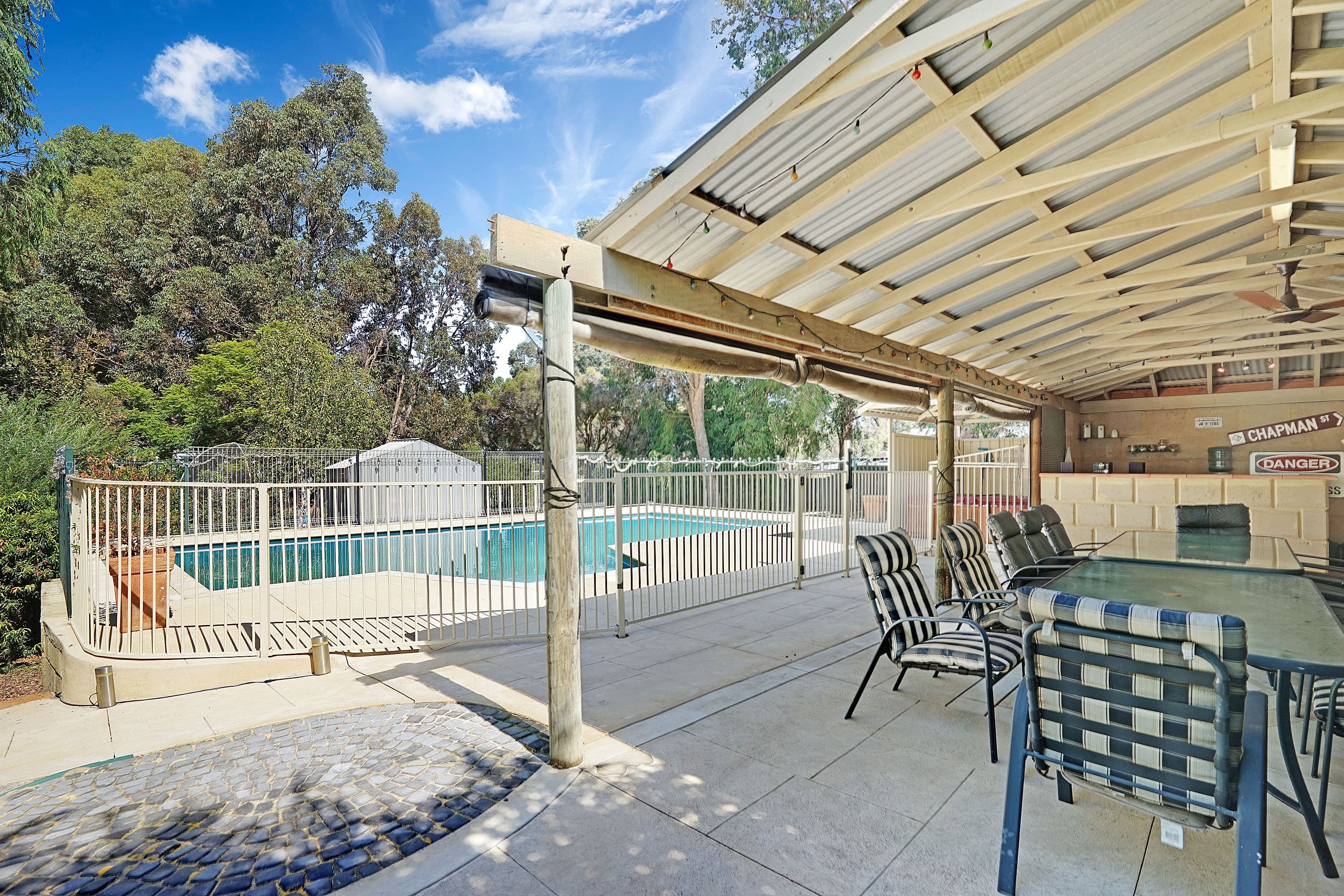 300 Neaves Road, MARIGINIUP WA 6078, Mariginiup - Thumbnail 6