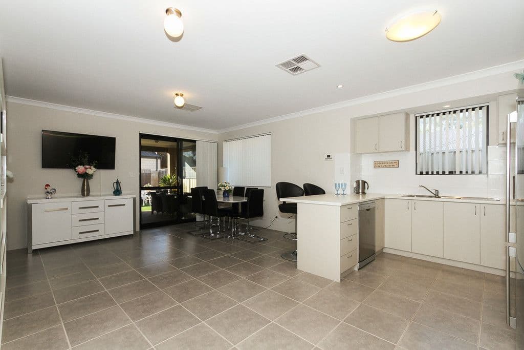 82 Hardy Road, Ashfield WA 6054, Ashfield - Thumbnail 2