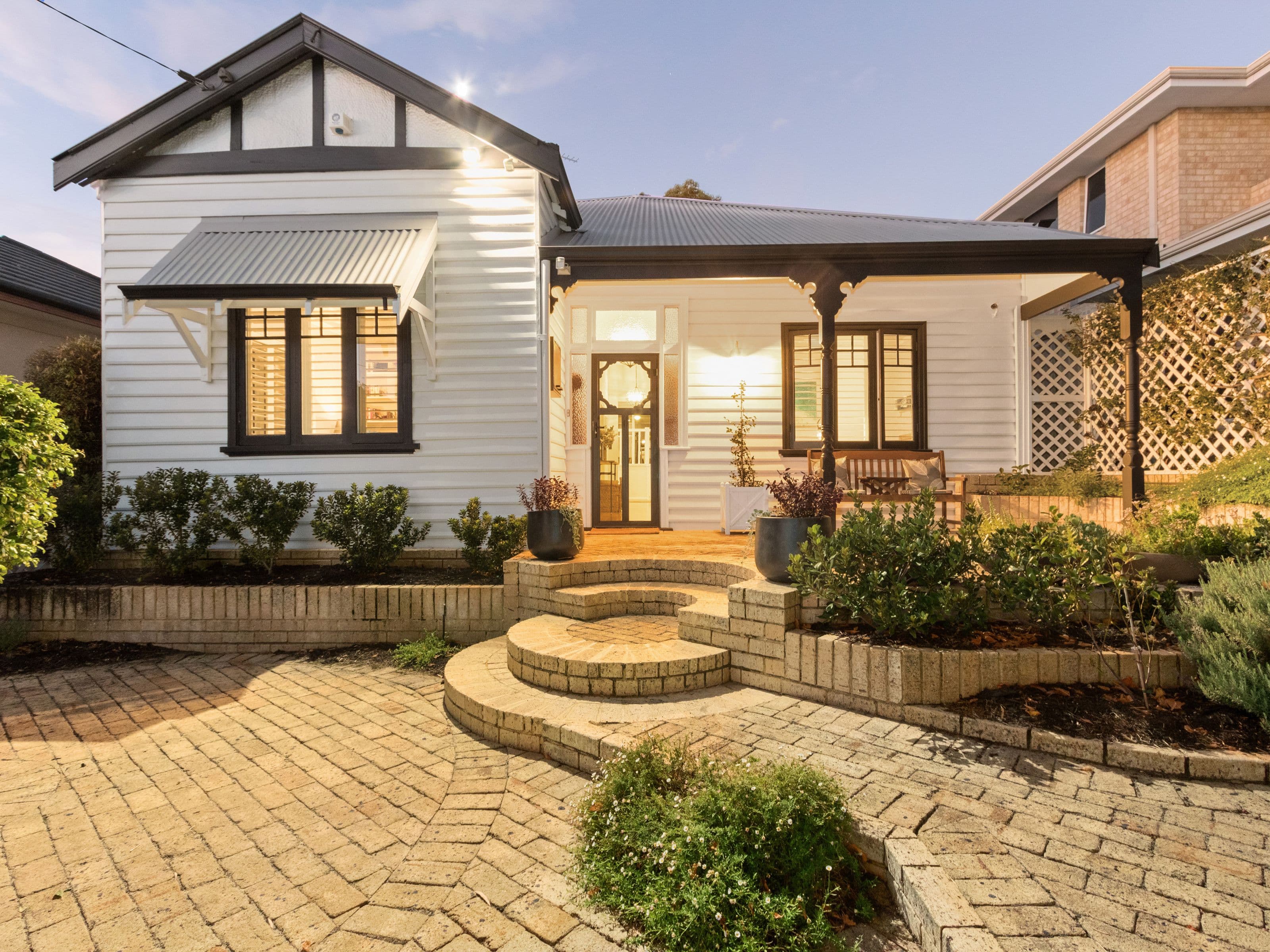 28 Salisbury Avenue, South Perth WA 6151, South Perth - Image 1