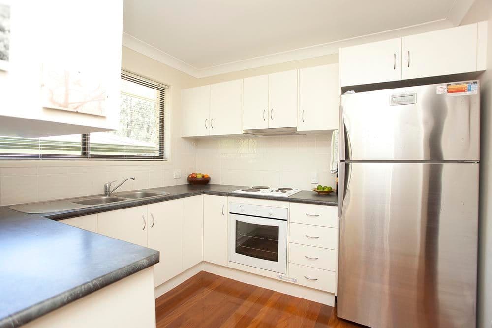 25 Hector Road, HOLLAND PARK QLD 4121, Holland Park - Thumbnail 8