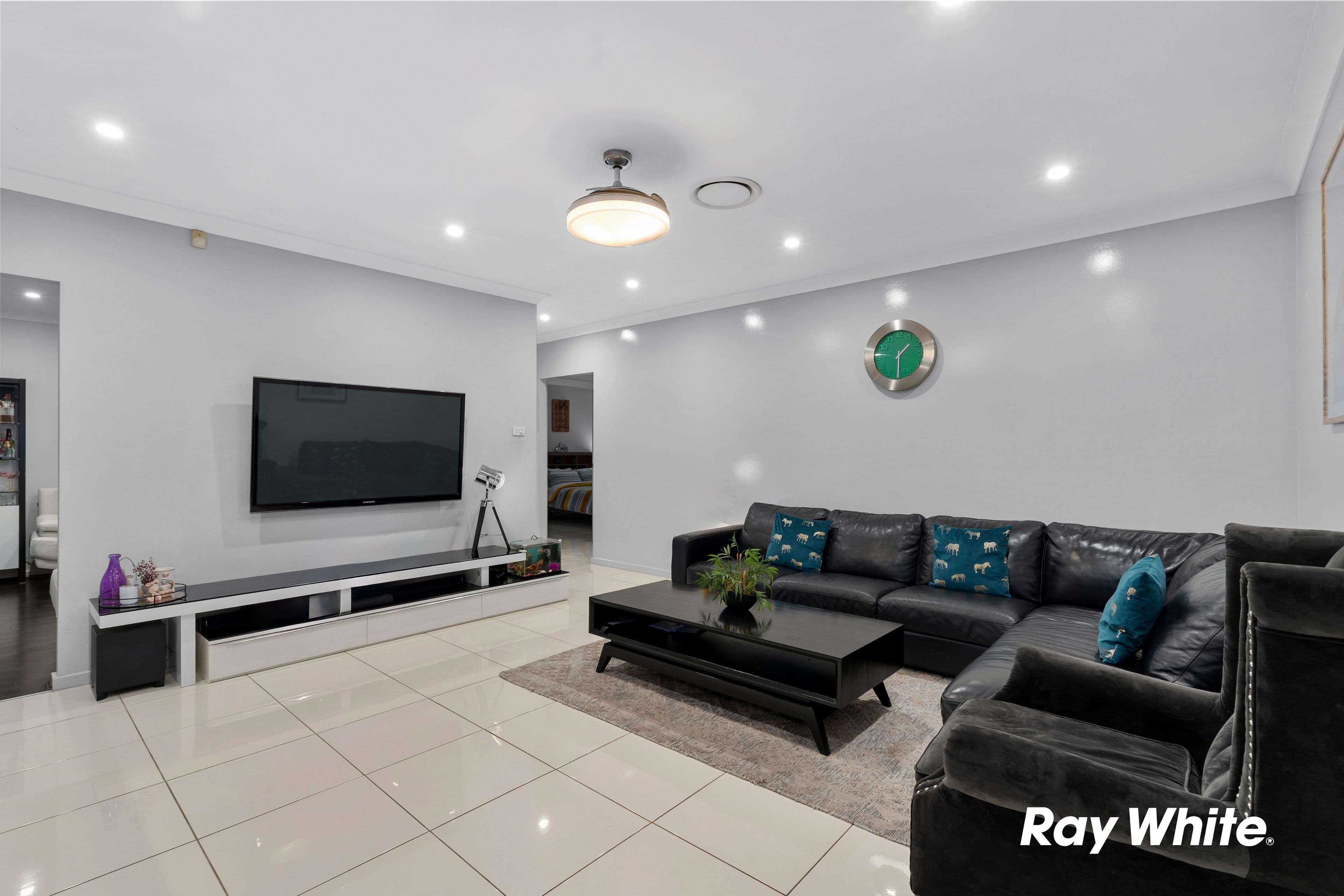 64 John Campbell Parade, BUNGARRIBEE NSW 2767, Bungarribee - Thumbnail 2