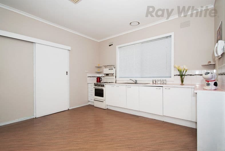 12 KALINDA Road, CROYDON VIC 3136, Croydon - Thumbnail 4