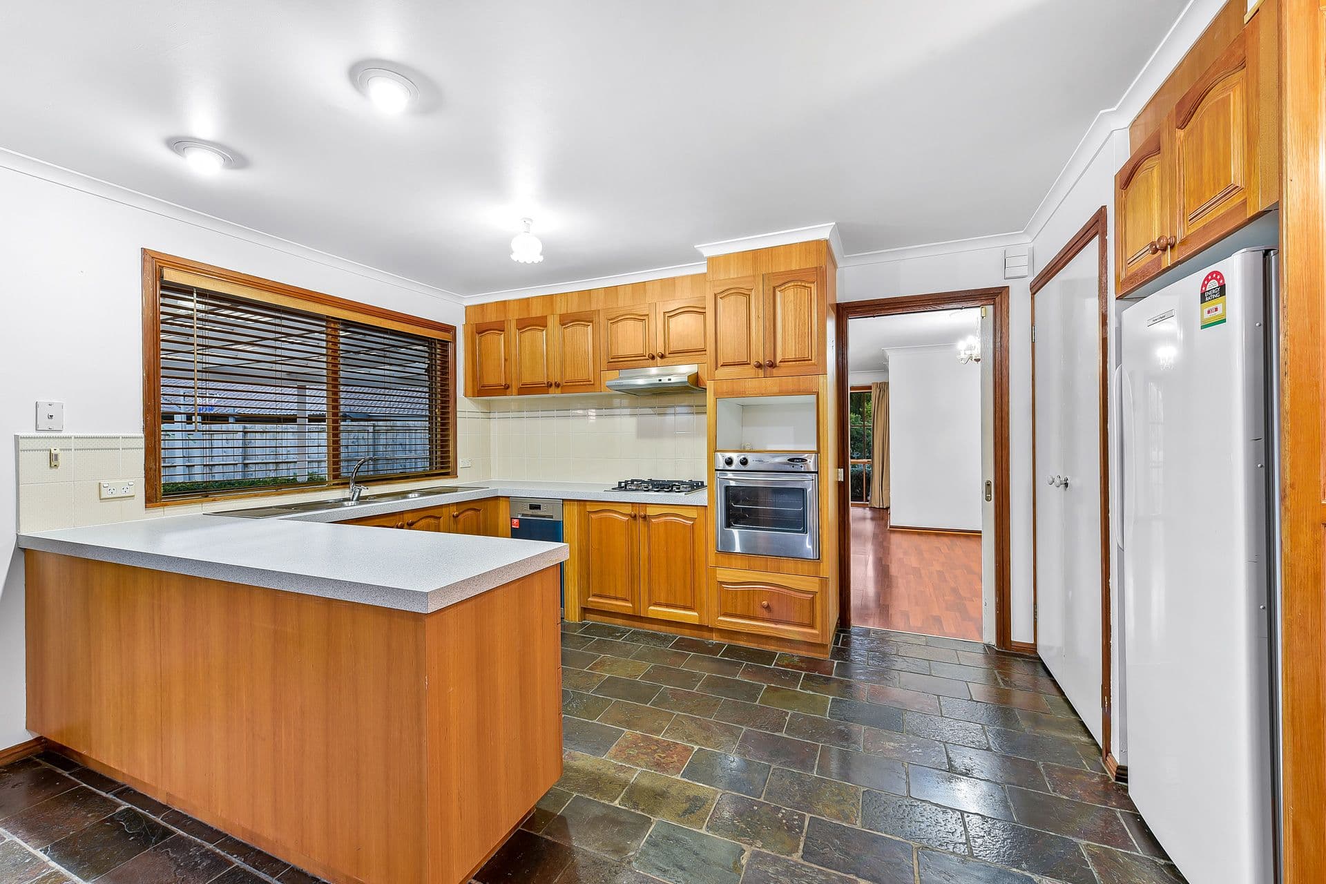 3 Hall Court, Berwick VIC 3806, Berwick - Thumbnail 8