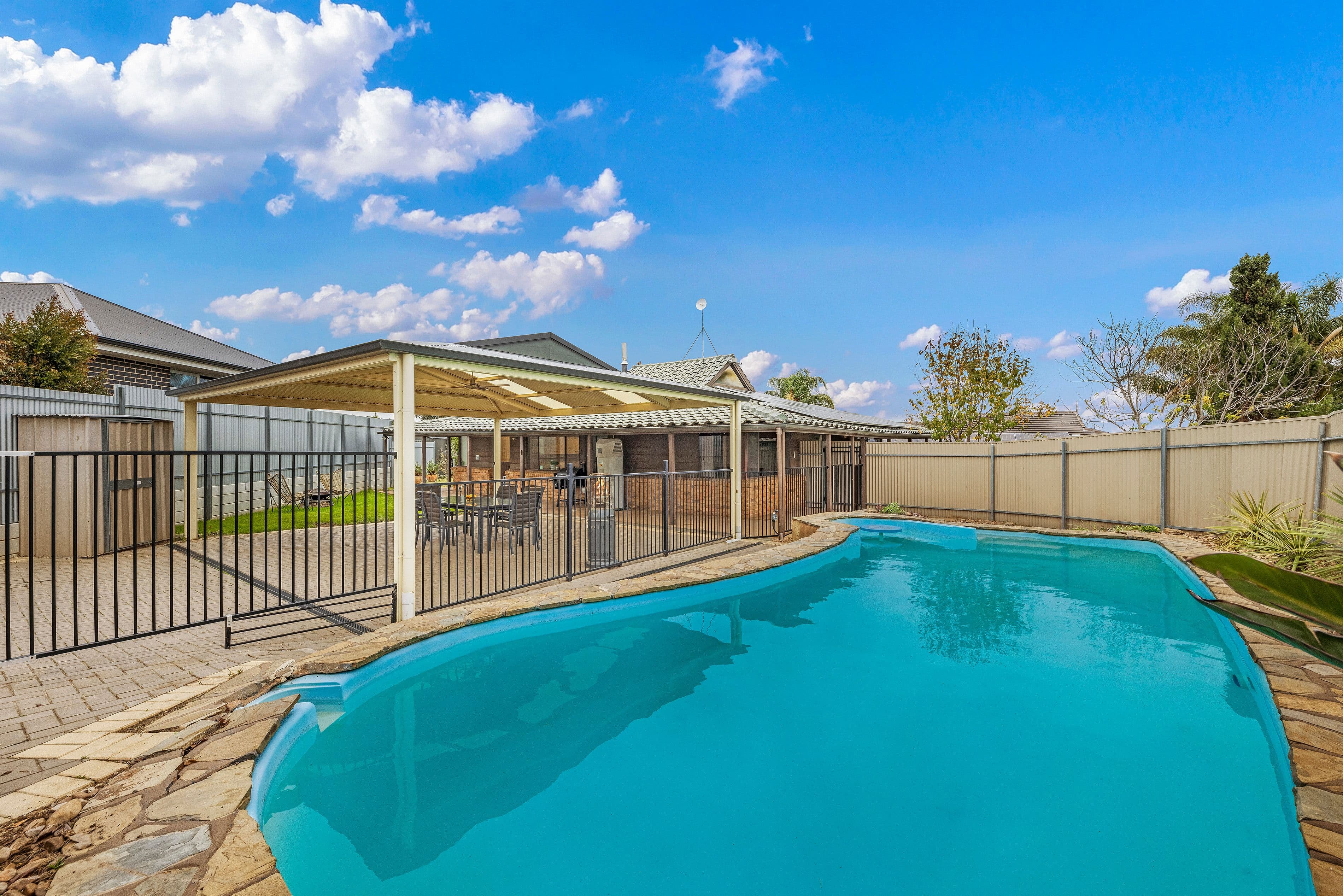 32 Carolyn Grove, Athelstone SA 5076, Athelstone - Image 1