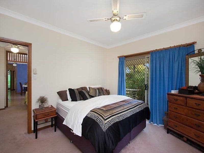 8 Brigantine Court, CURRUMBIN WATERS QLD 4223, Currumbin Waters - Thumbnail 6