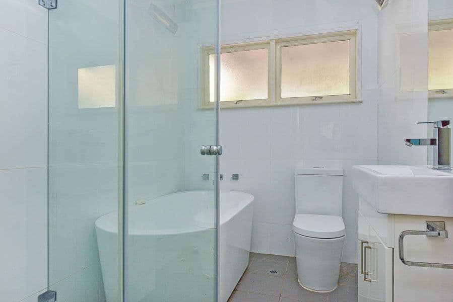 1 Lockerbie Road, Thornleigh - Thumbnail 7