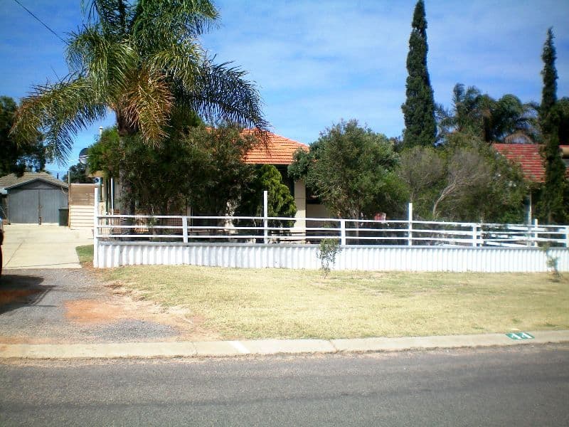44 Felicia Street, RANGEWAY WA 6530, Rangeway - Thumbnail 3