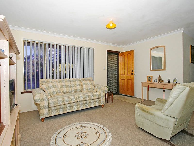6-77 Parkview Drive, BALLAJURA WA 6066, Ballajura - Thumbnail 2