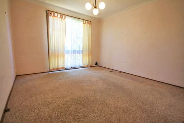 34 Gentian Avenue, MACQUARIE FIELDS NSW 2564, Macquarie Fields - Thumbnail 6