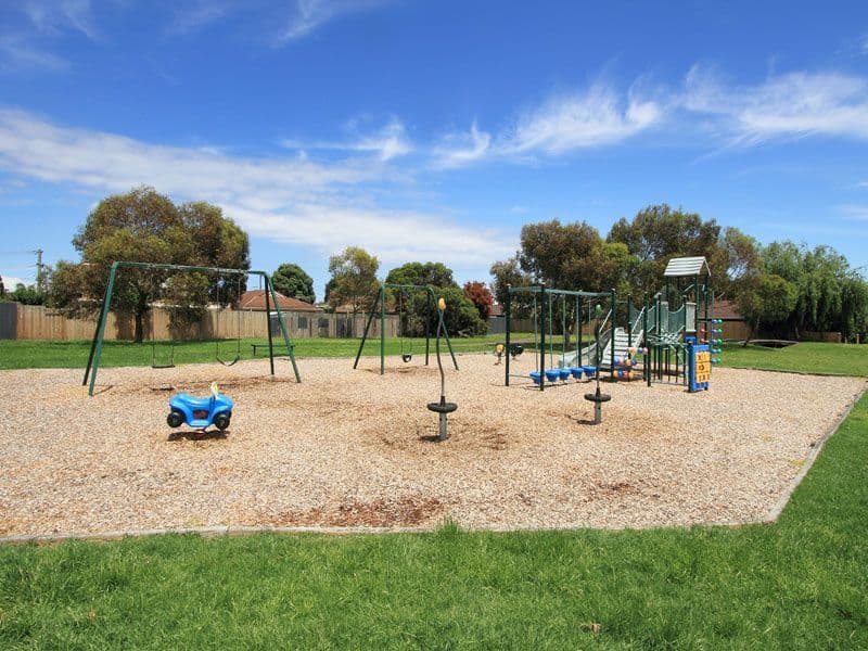 1 McArdle Street, DINGLEY VILLAGE VIC 3172, Dingley Village - Thumbnail 8