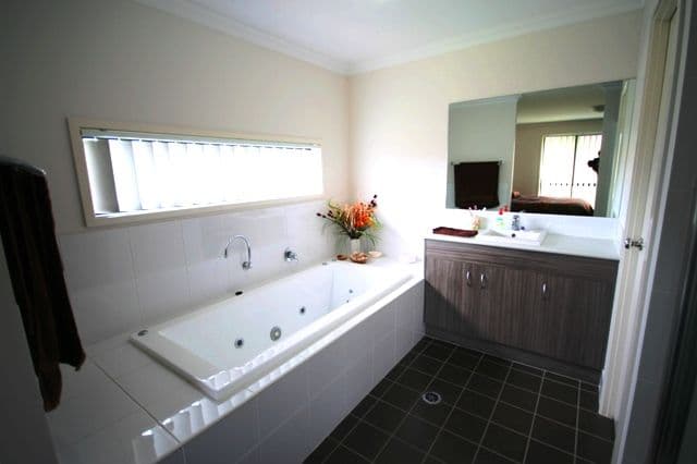 6 Tattler Street, MANGO HILL QLD 4509, Mango Hill - Thumbnail 8