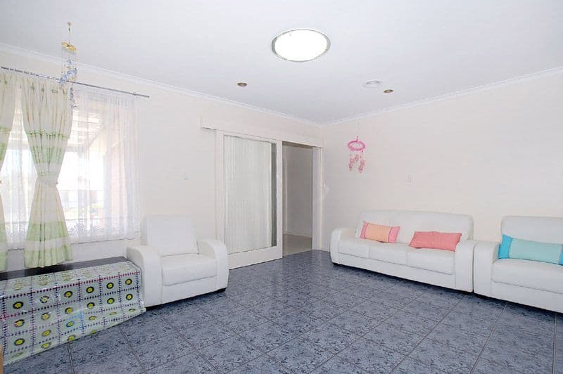 76 Paterson Road, SPRINGVALE SOUTH VIC 3172, Springvale South - Thumbnail 2