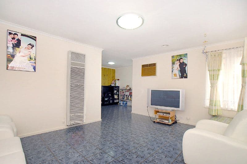 76 Paterson Road, SPRINGVALE SOUTH VIC 3172, Springvale South - Thumbnail 4