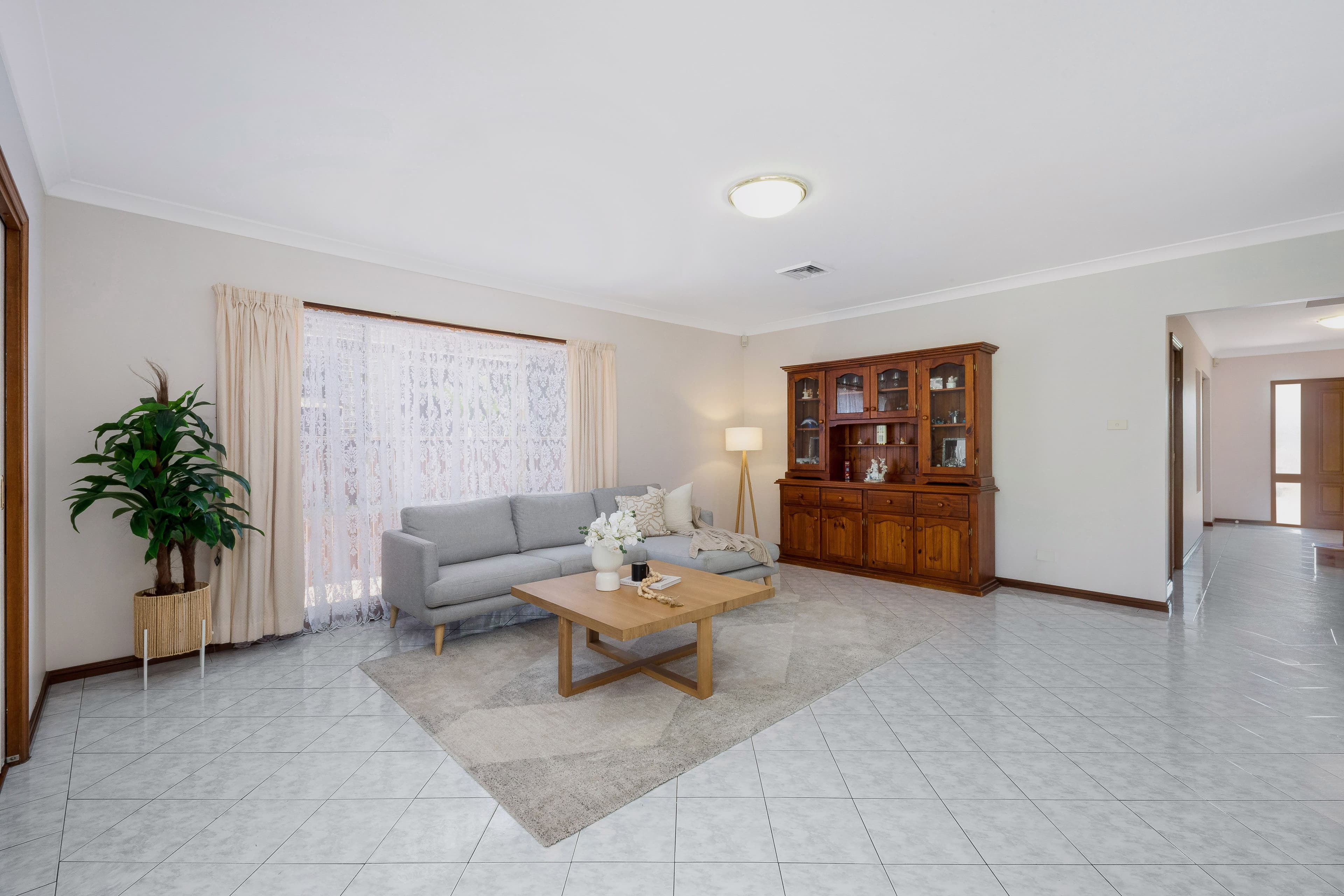 33 Fifth Avenue, Condell Park NSW 2200, Condell Park - Thumbnail 3