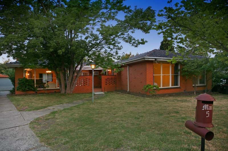 5  Nethercote Drive, MOUNT WAVERLEY VIC 3149, Mount Waverley - Image 1