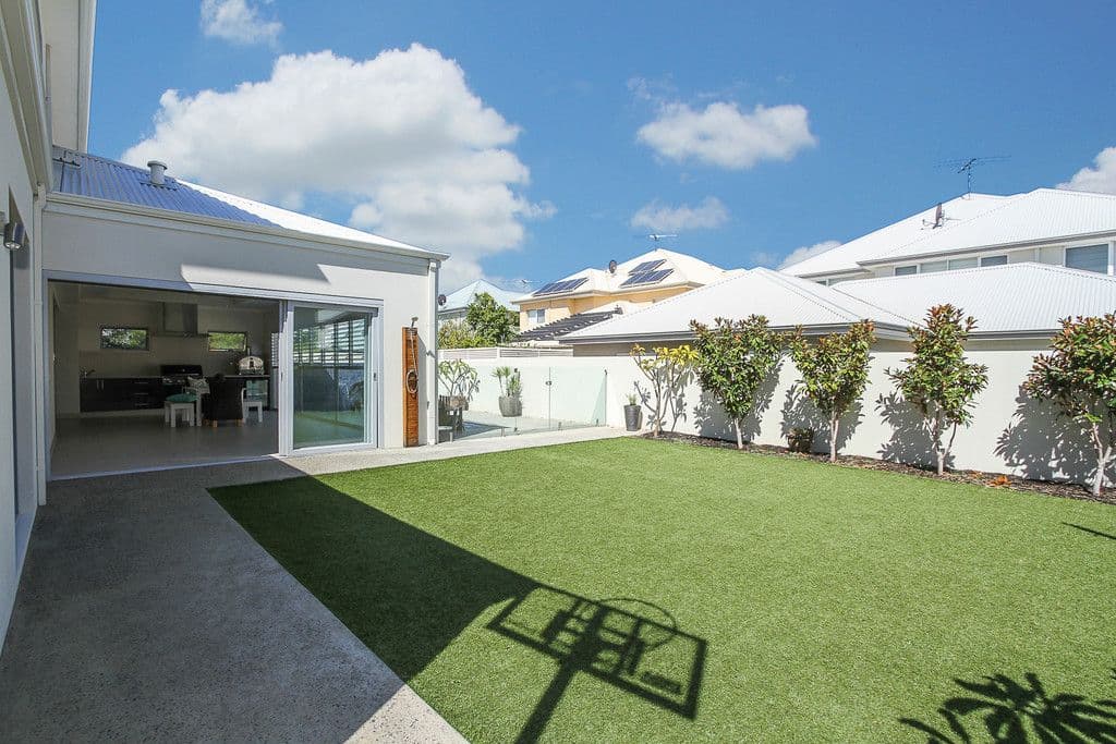 24 Tenerife Boulevard, Hillarys WA 6025, Hillarys - Image 1