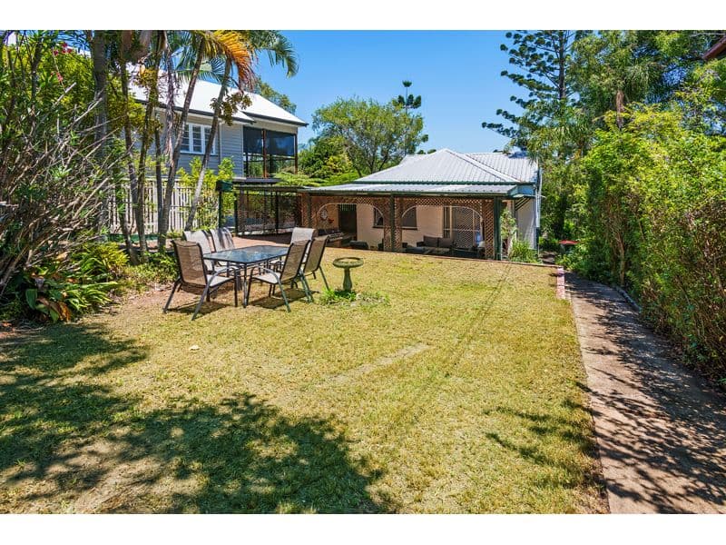 32 Lade Street, Coorparoo QLD 4151, Coorparoo - Thumbnail 5