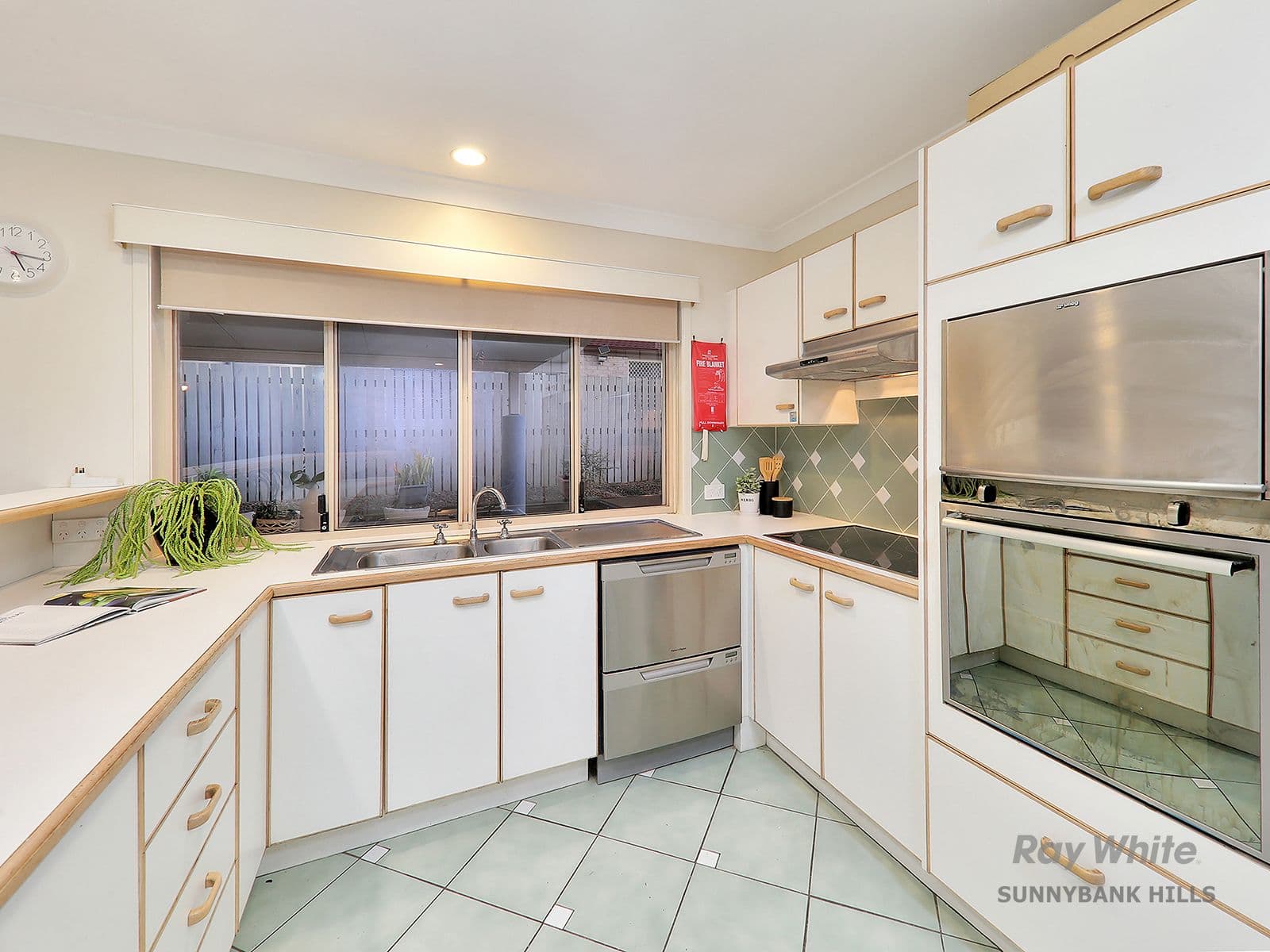 75 Warrigal Road, Runcorn QLD 4113, Runcorn - Thumbnail 7