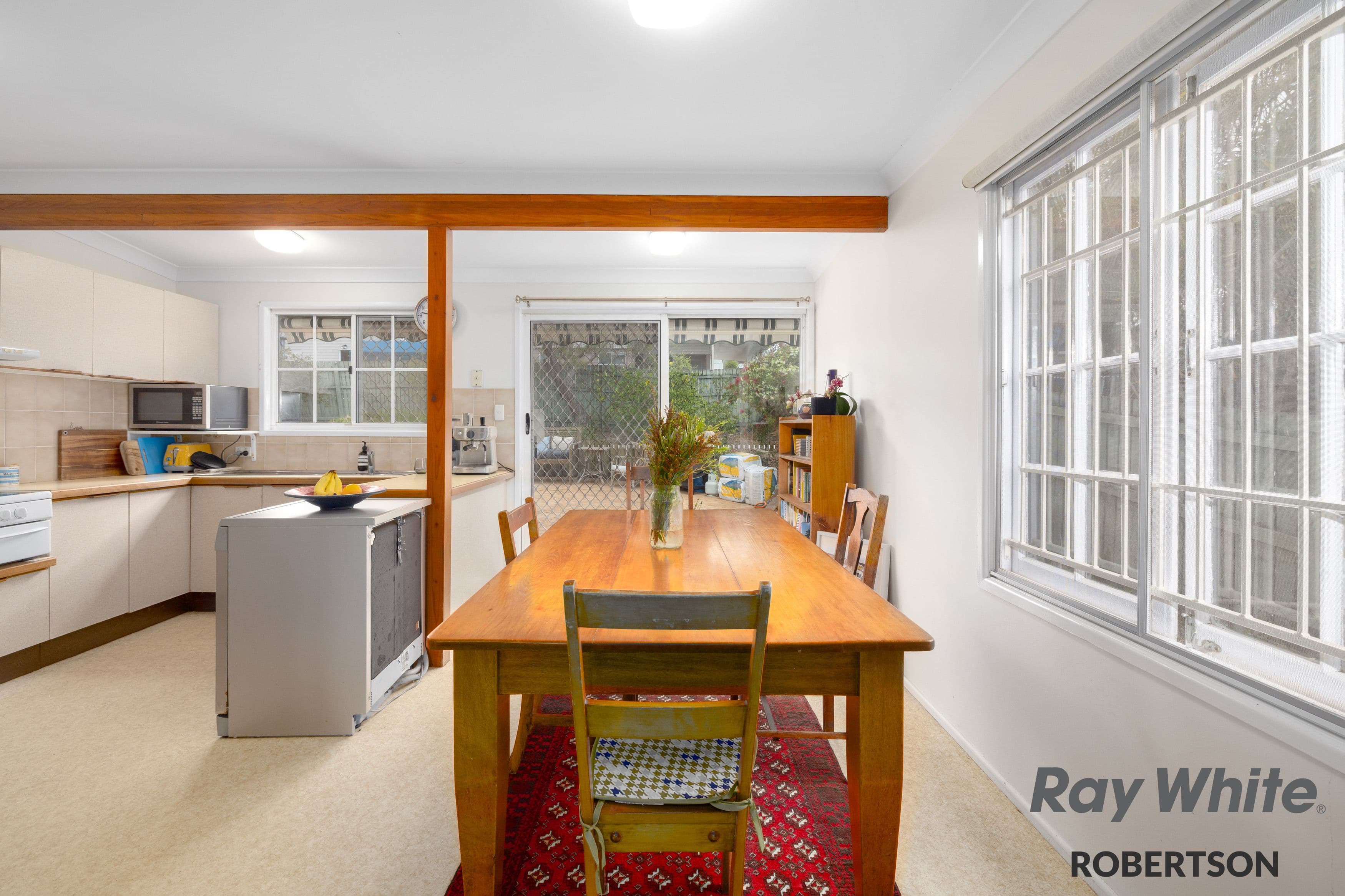 50 Valentia Street, Mansfield QLD 4122, Mansfield - Thumbnail 6