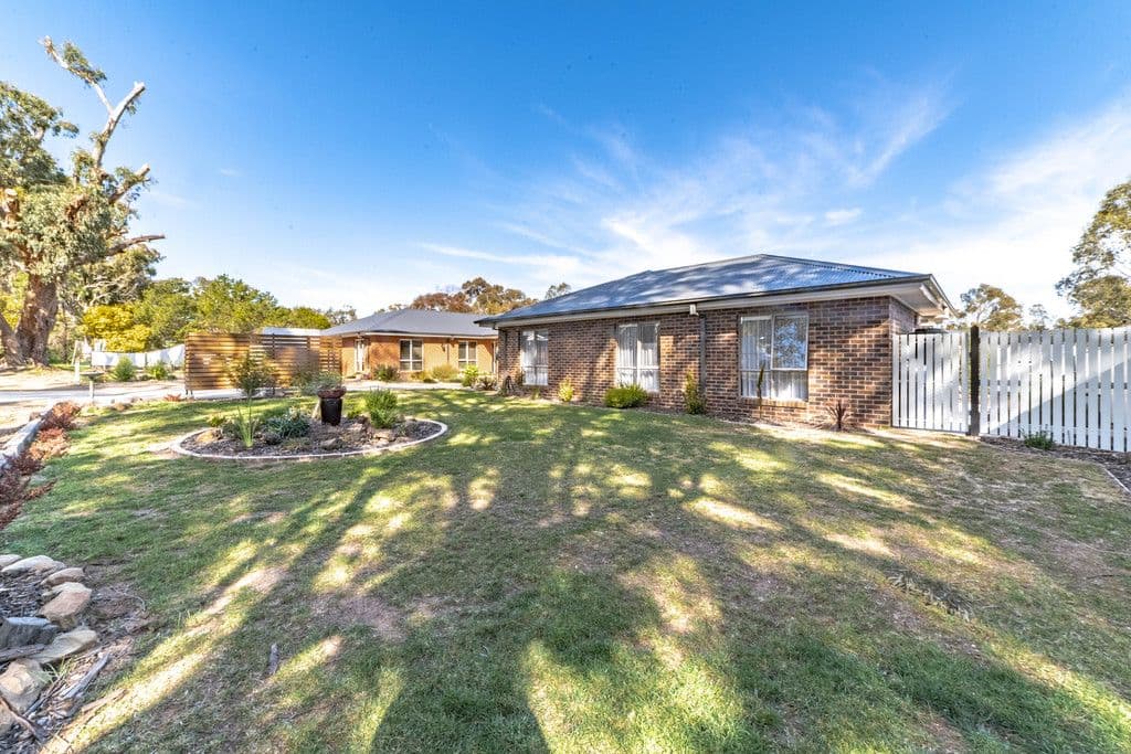 21 Scullys Lane, Heathcote VIC 3523, Heathcote - Thumbnail 3