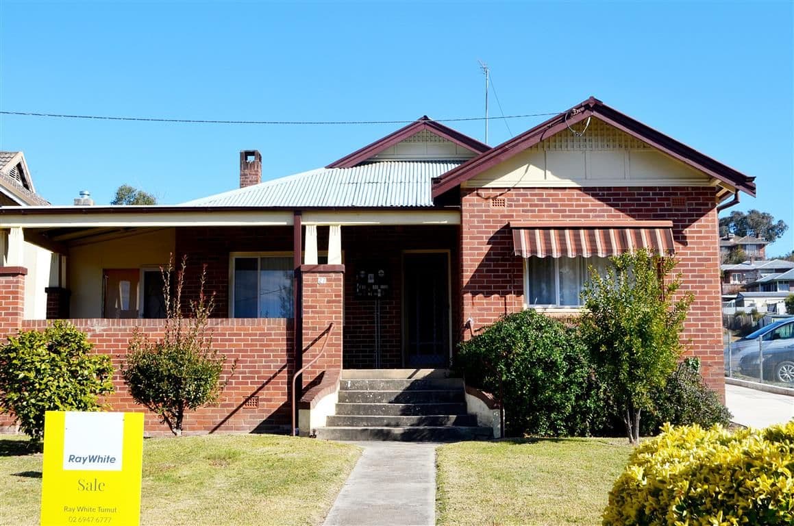 27 Capper Street, Tumut - Image 1