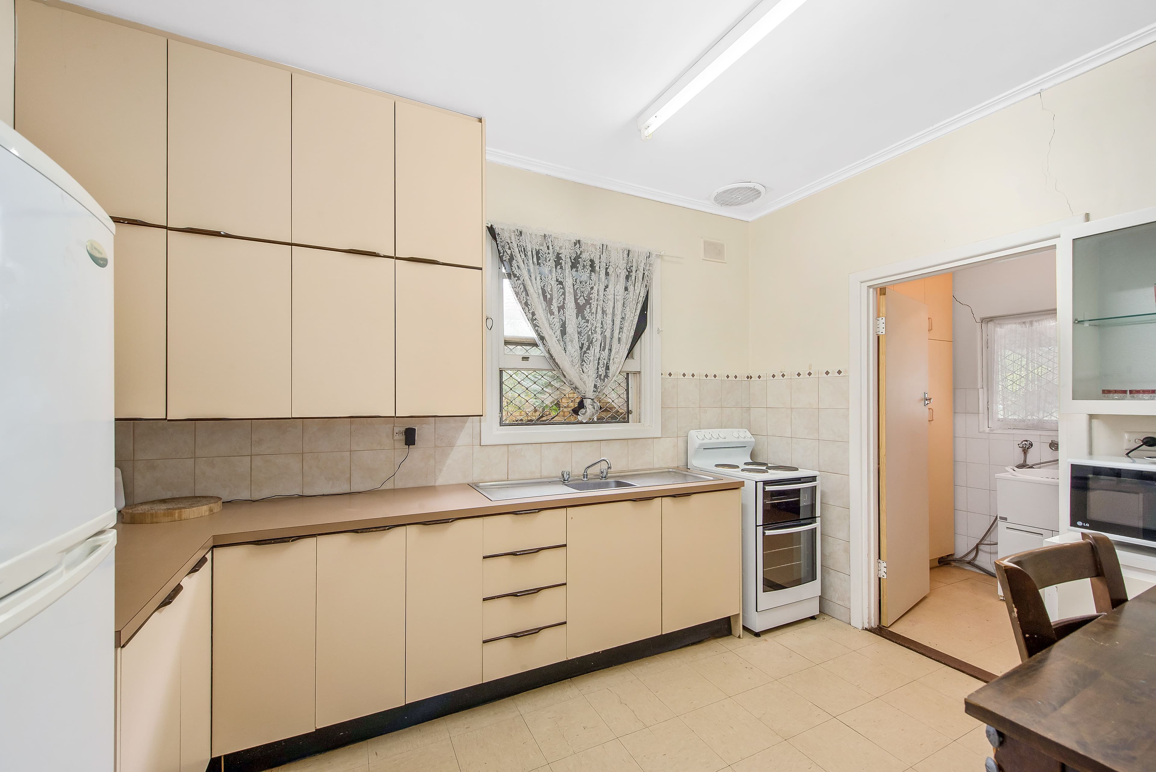 27 Rollison Road, Elizabeth Vale SA 5112, Elizabeth Vale - Thumbnail 8
