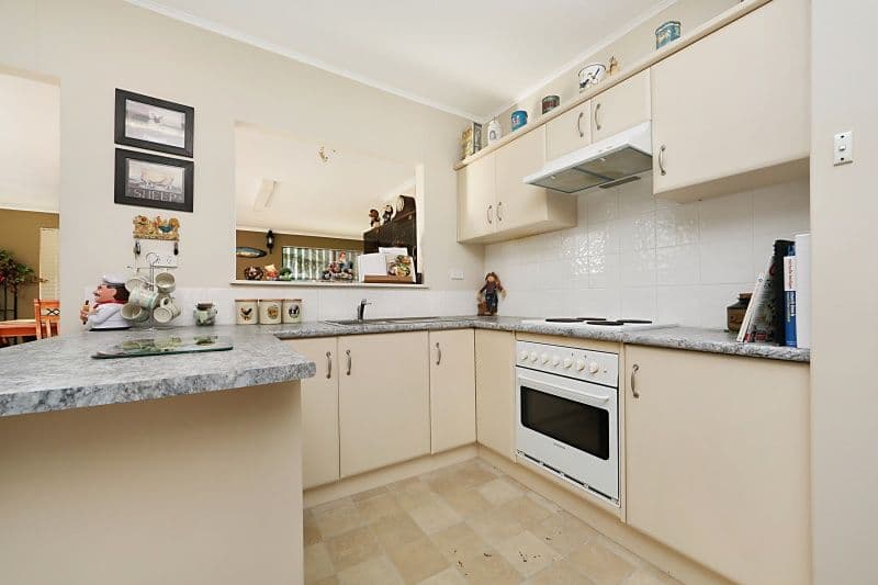 16 Railway Terrace, ROSEWORTHY SA 5371, Roseworthy - Thumbnail 2