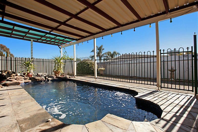 18 Mary-Alice Drive, PARA HILLS SA 5096, Para Hills - Image 1