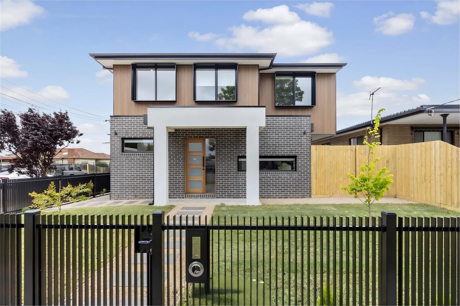 THOMASTOWN, VIC, Thomastown - Thumbnail 4