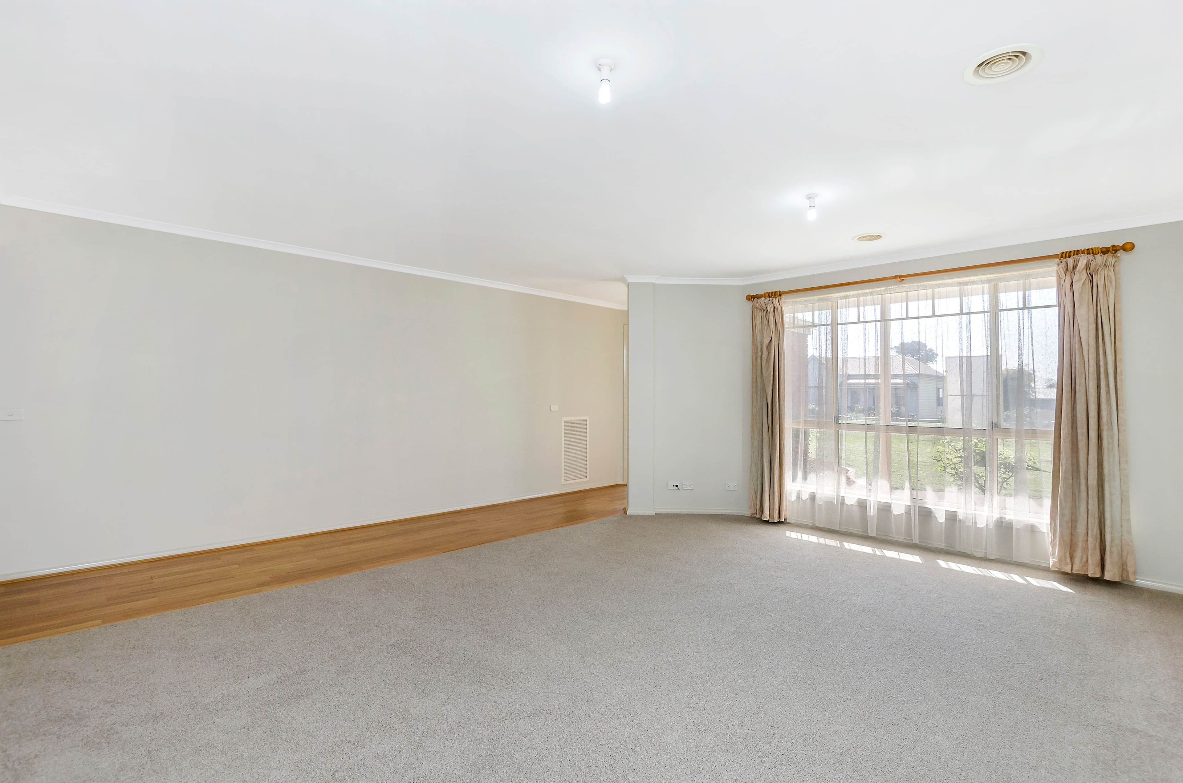 7 Grauers Road, Allansford VIC 3277, Allansford - Thumbnail 2