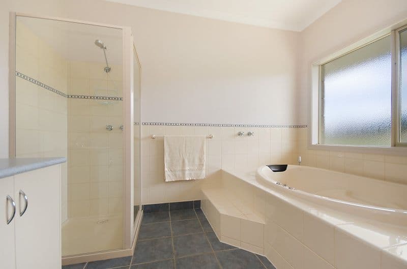 17 Settlers Lane, WARRNAMBOOL VIC 3280, Warrnambool - Thumbnail 8