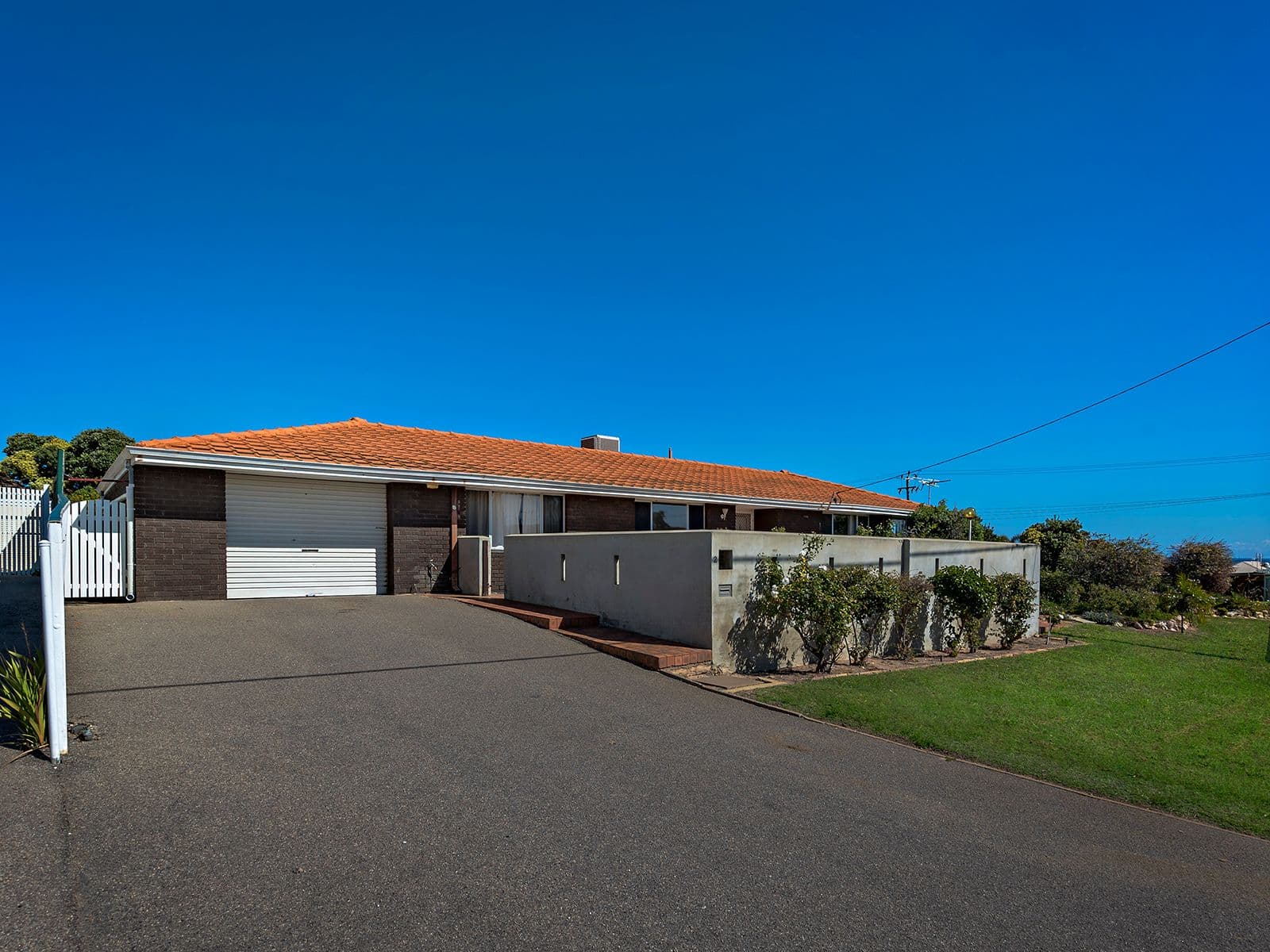 2 Martin Street, Mount Tarcoola WA 6530, Mount Tarcoola - Thumbnail 2