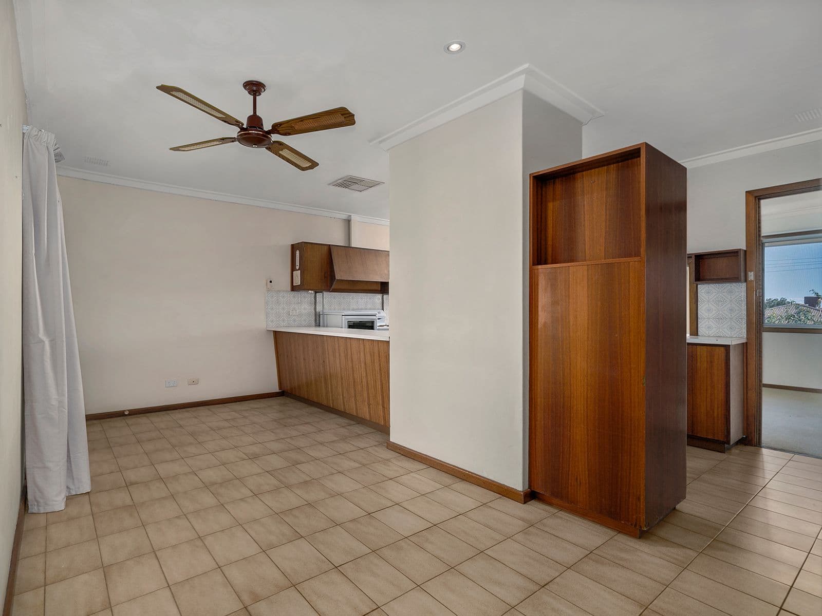 2 Martin Street, Mount Tarcoola WA 6530, Mount Tarcoola - Thumbnail 4