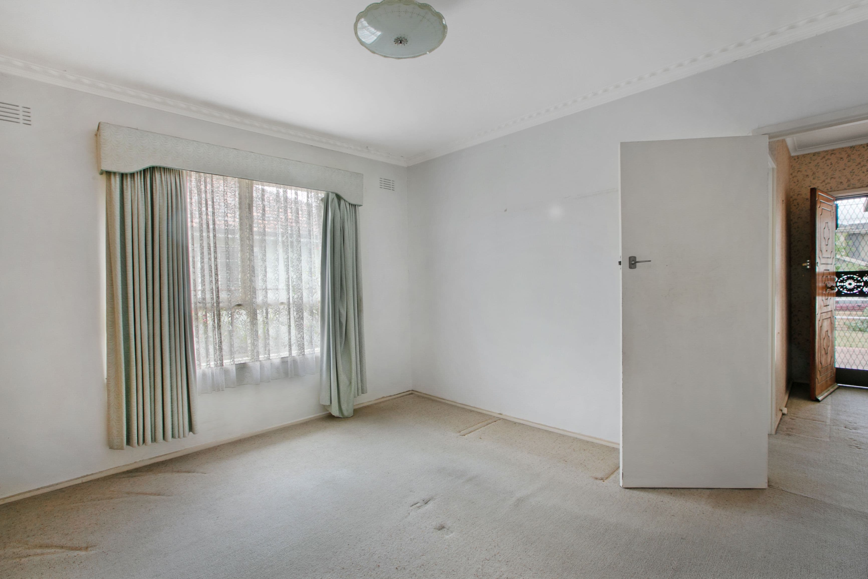 42 Willoughby Street, Reservoir VIC 3073, Reservoir - Thumbnail 8