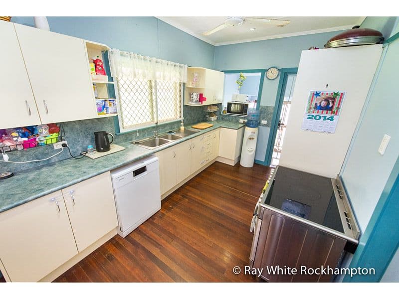 46 Moonie Street, WEST ROCKHAMPTON QLD 4700, West Rockhampton - Thumbnail 2