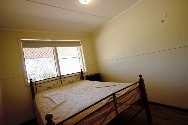 8 Berkeley Crescent, Dampier WA 6713, Dampier - Thumbnail 6