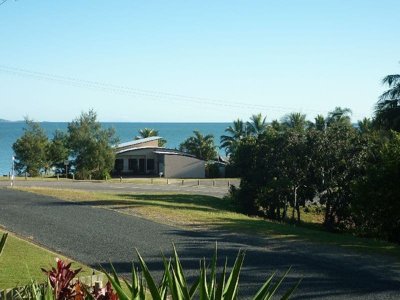 3 Plover Street, SLADE POINT QLD 4740, Slade Point - Thumbnail 6