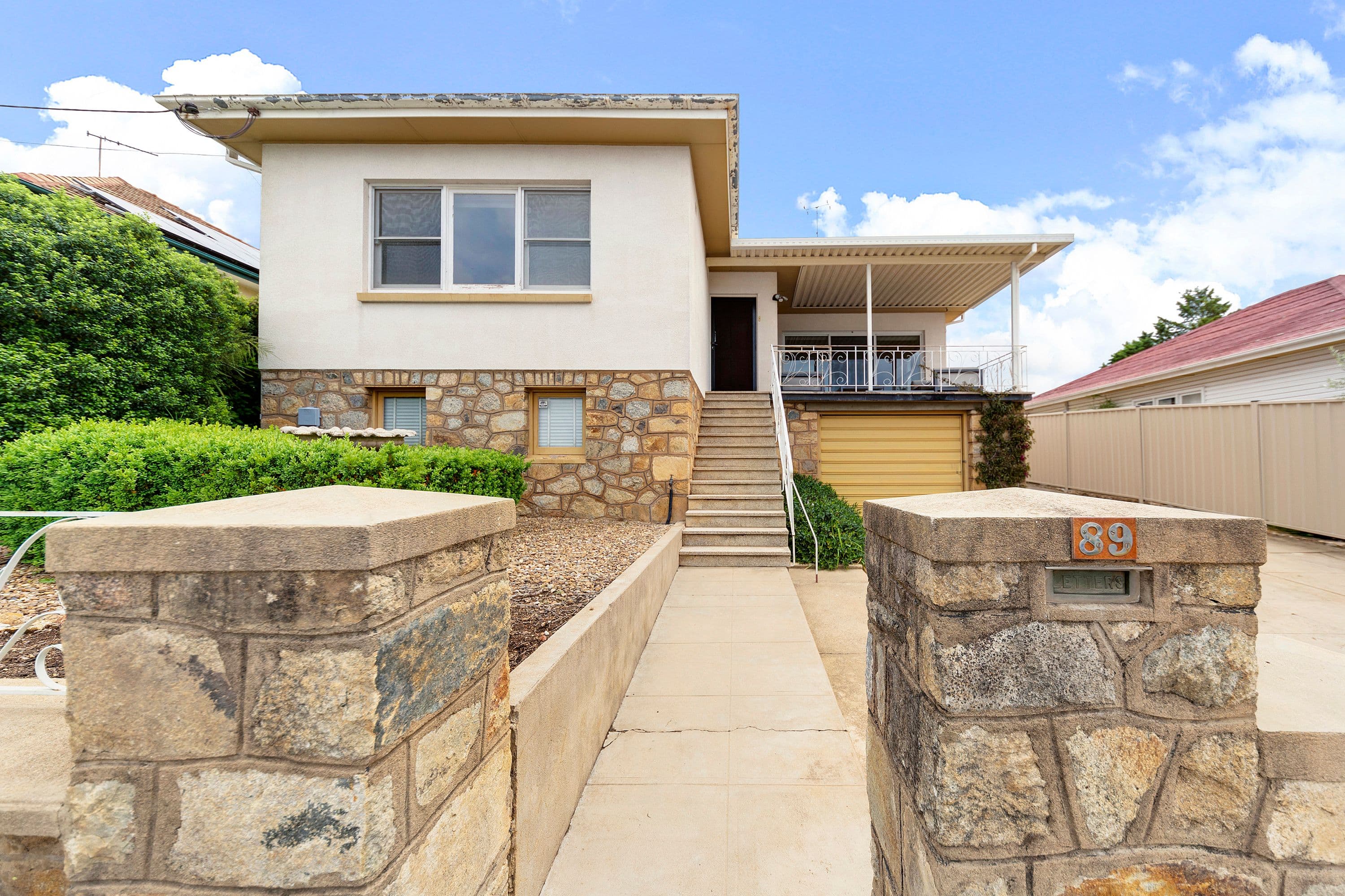 89 Ross Road, Queanbeyan NSW 2620, Queanbeyan - Image 1