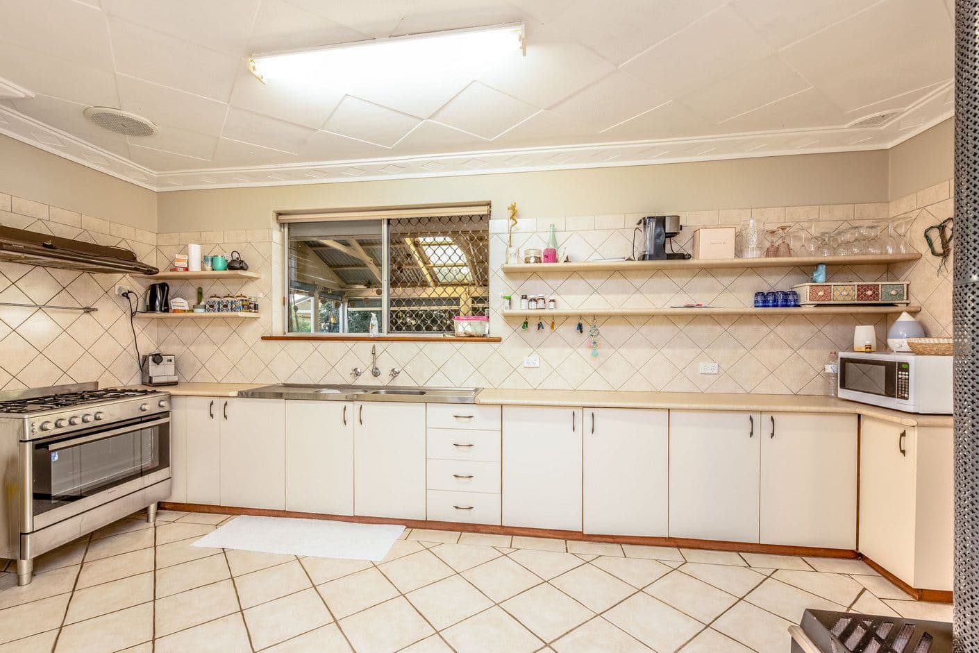293 Seventh Street, Wonthella WA 6530, Wonthella - Thumbnail 3