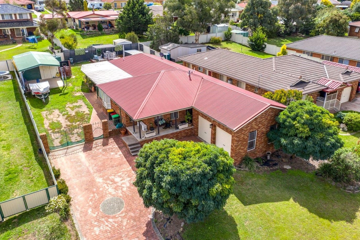 22 McDermott Drive, Goulburn NSW 2580, Goulburn - Thumbnail 2