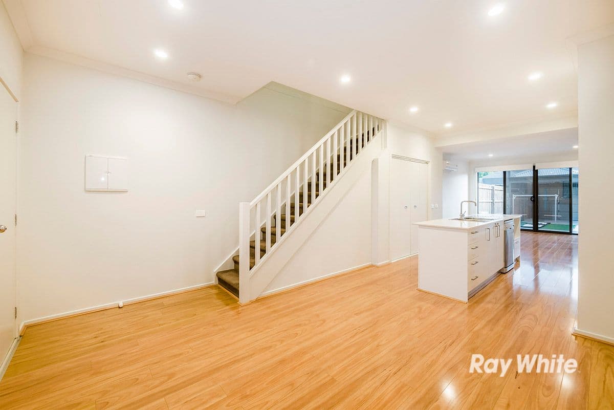 38 Demmie Mews, Lyndhurst VIC 3975, Lyndhurst - Thumbnail 2