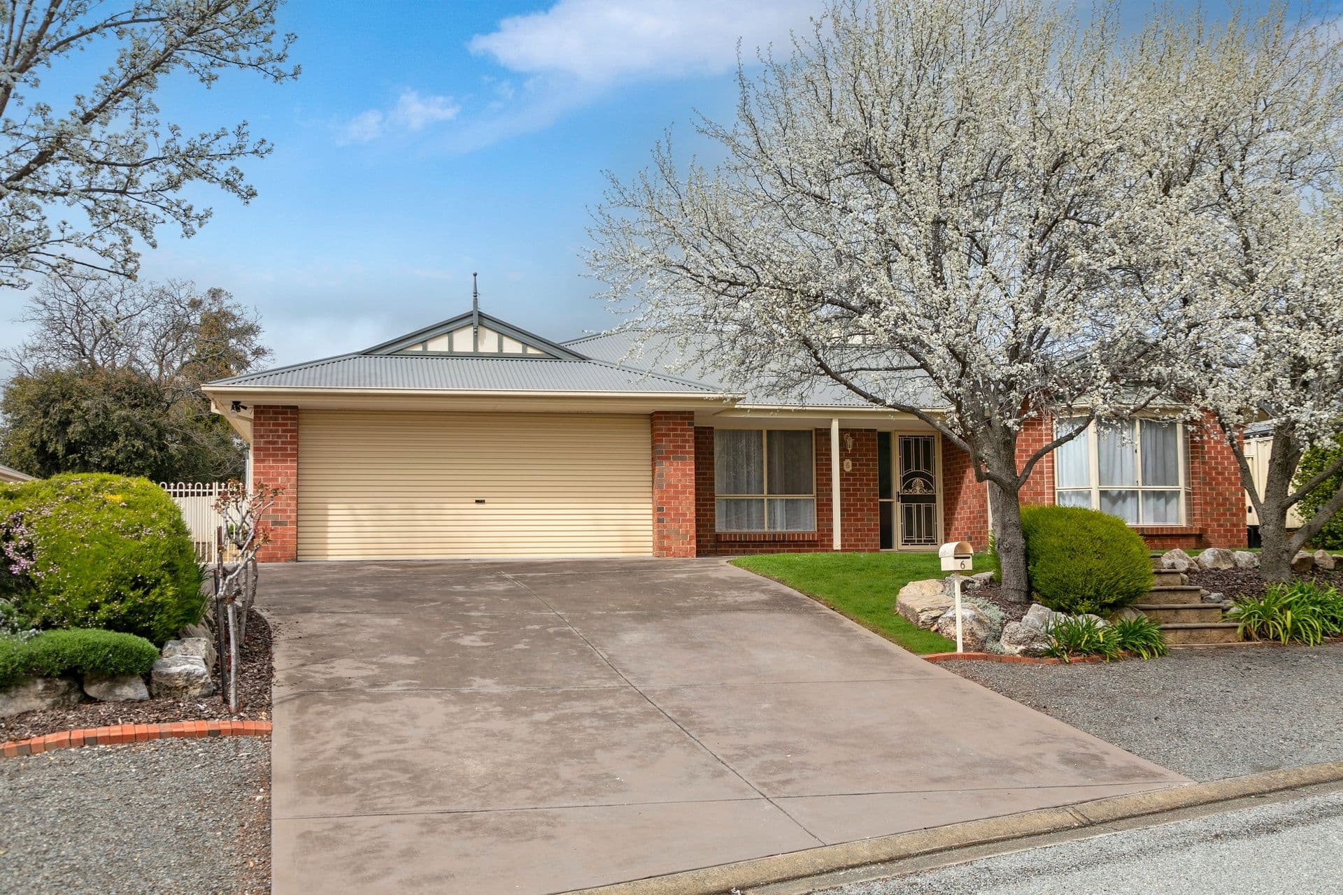 6 Rocky Glen Court, Clare SA 5453, Clare - Image 1